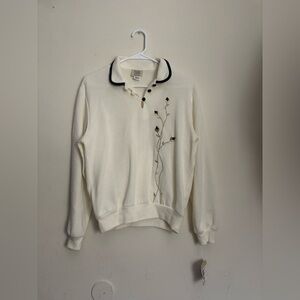 VTG Teddi Women's Ivory Long
Sleeve Sweatshirt Floral
Embroidered Medium